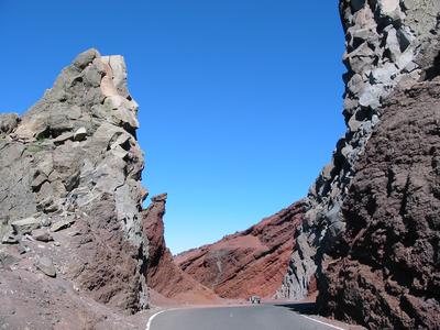 Cliffs and outcrops